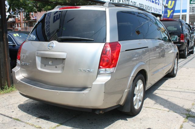 2004 Nissan Quest LE