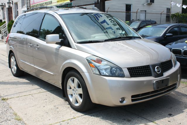2004 Nissan Quest LE