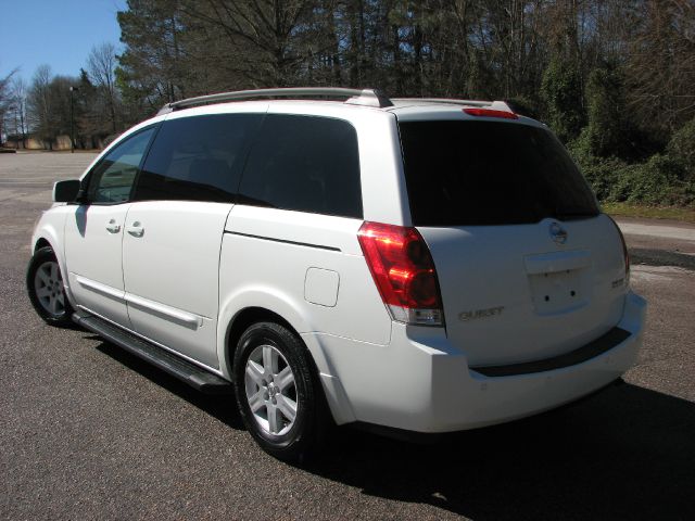 2004 Nissan Quest ST Pickup 4D 5 1/2 Ft