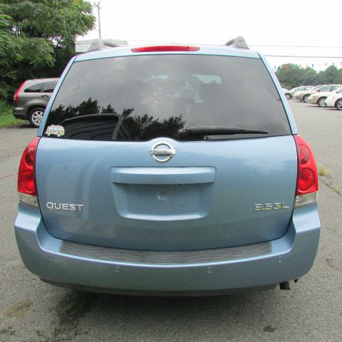 2004 Nissan Quest ST Pickup 4D 5 1/2 Ft