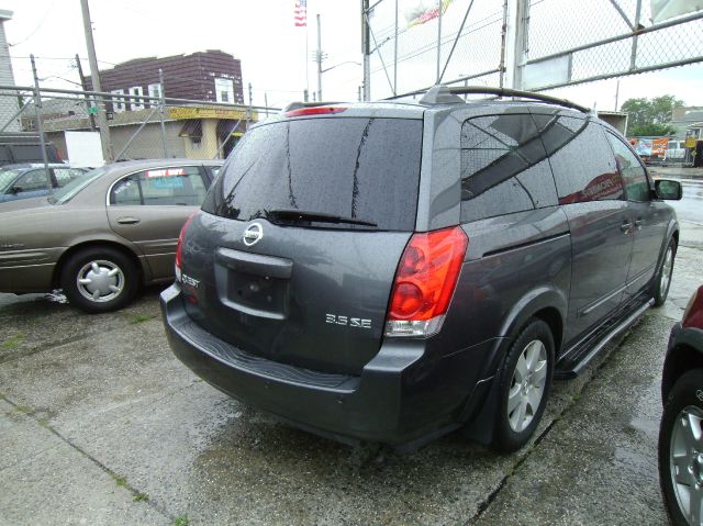2004 Nissan Quest LE