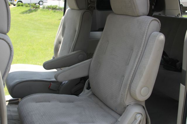 2004 Nissan Quest ST Pickup 4D 5 1/2 Ft