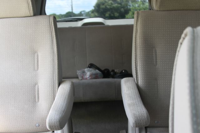 2004 Nissan Quest ST Pickup 4D 5 1/2 Ft