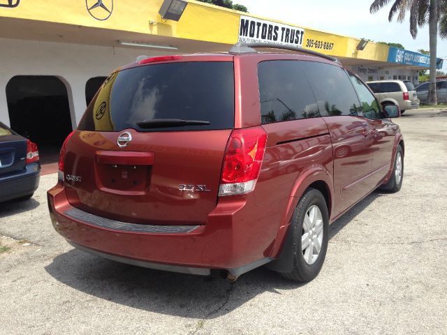 2004 Nissan Quest LE
