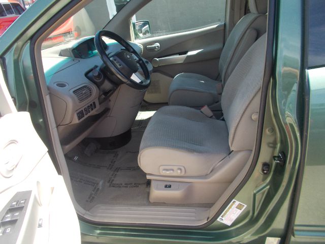 2004 Nissan Quest ST Pickup 4D 5 1/2 Ft