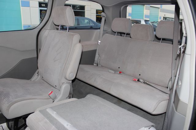 2005 Nissan Quest LE