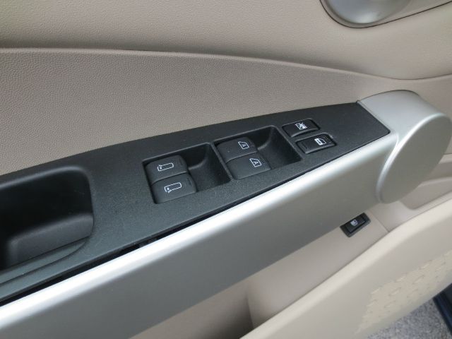 2005 Nissan Quest ST Pickup 4D 5 1/2 Ft