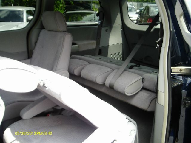 2005 Nissan Quest 3
