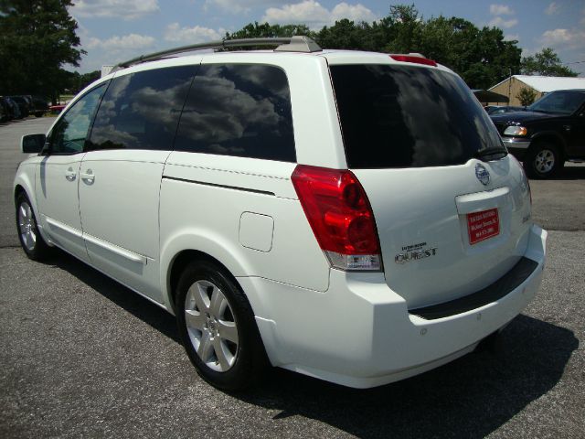 2005 Nissan Quest LE
