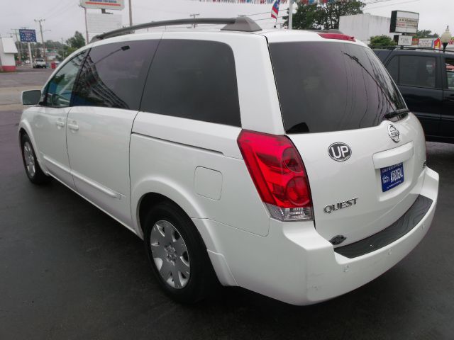 2005 Nissan Quest Supercab 139 XLT 4WD
