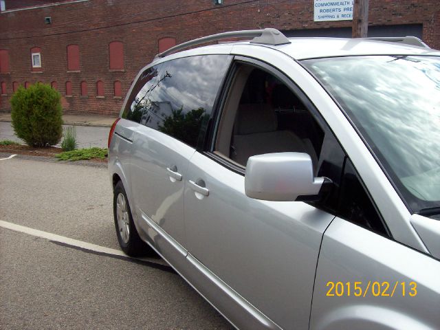 2005 Nissan Quest Lariat XL