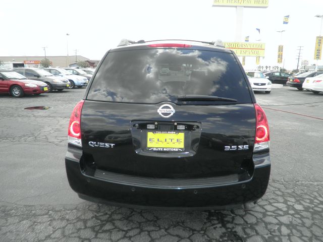 2005 Nissan Quest LE