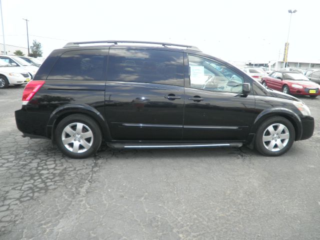 2005 Nissan Quest LE