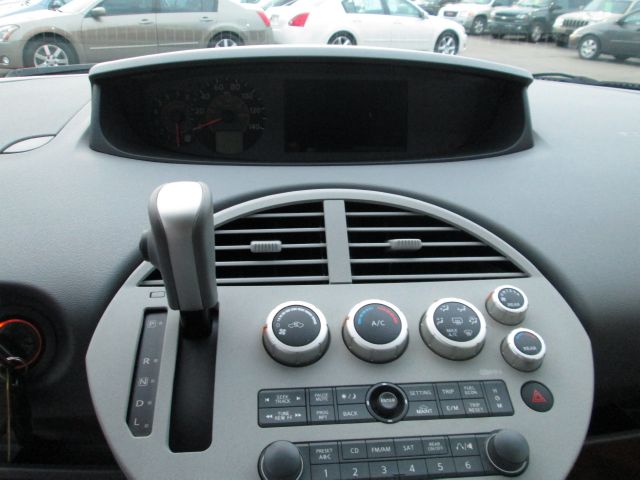 2006 Nissan Quest Reg Cab Flareside 120 XLT 4WD