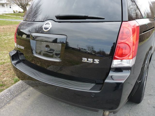 2006 Nissan Quest Crew Cab ZR5