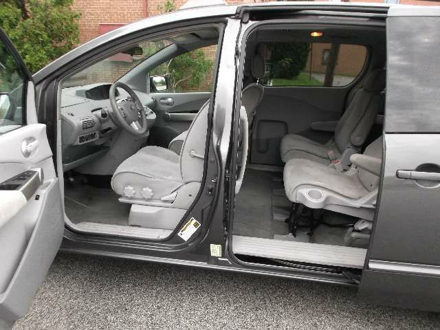 2006 Nissan Quest ML63 AMG Sport Utility 4D