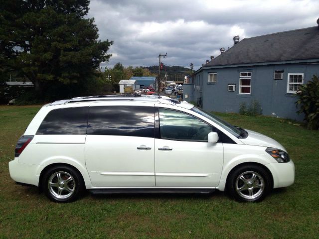 2007 Nissan Quest LE