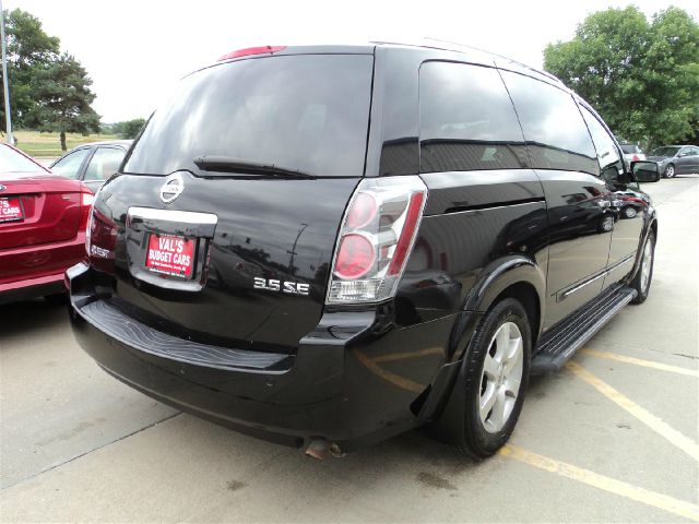 2007 Nissan Quest LE