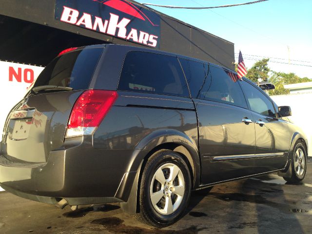 2007 Nissan Quest LE