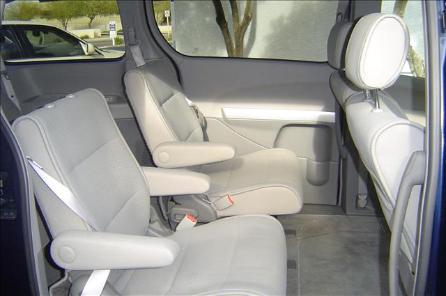 2007 Nissan Quest XR