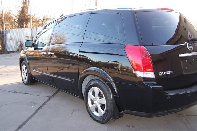 2007 Nissan Quest XR
