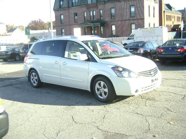2007 Nissan Quest XR