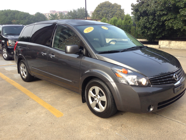 2008 Nissan Quest LE