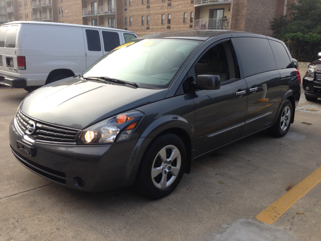 2008 Nissan Quest LE