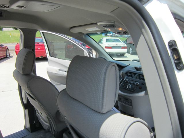 2008 Nissan Quest Supercab 139 XLT 4WD