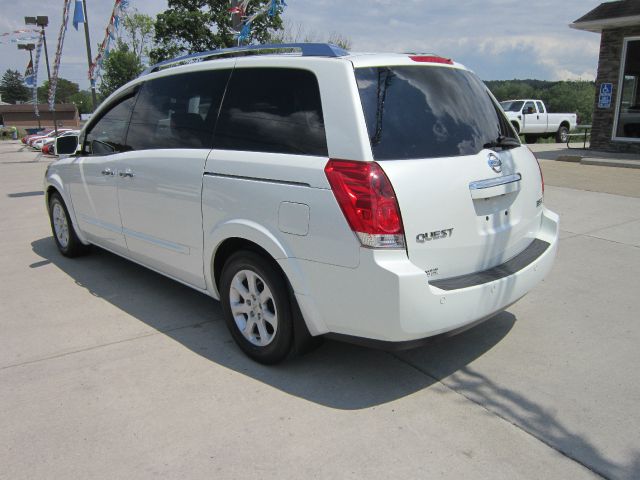 2008 Nissan Quest Supercab 139 XLT 4WD