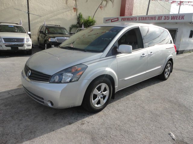2008 Nissan Quest LE