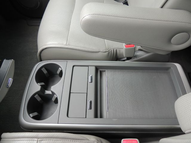 2008 Nissan Quest Unknown