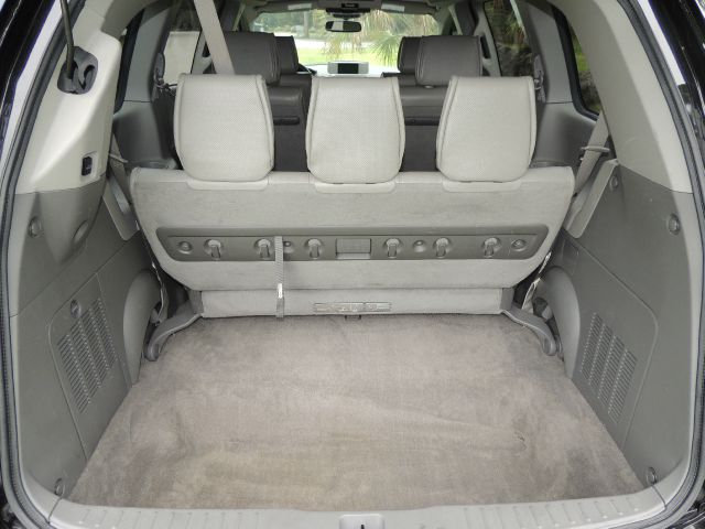 2008 Nissan Quest Unknown