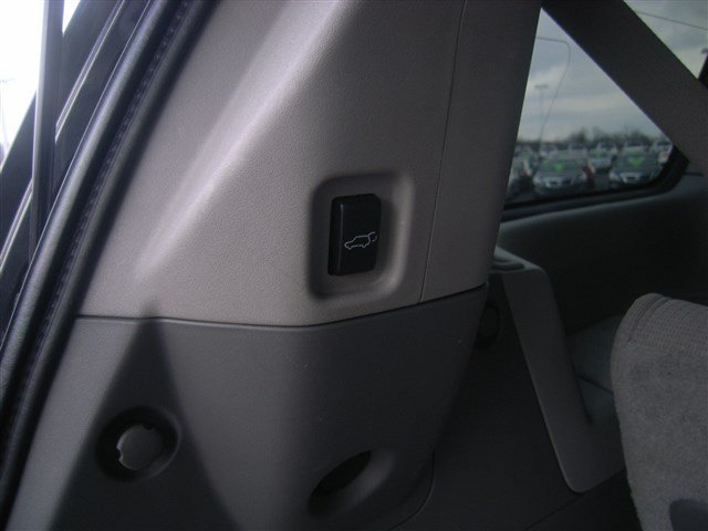 2009 Nissan Quest Reg Cab Flareside 120 XLT 4WD