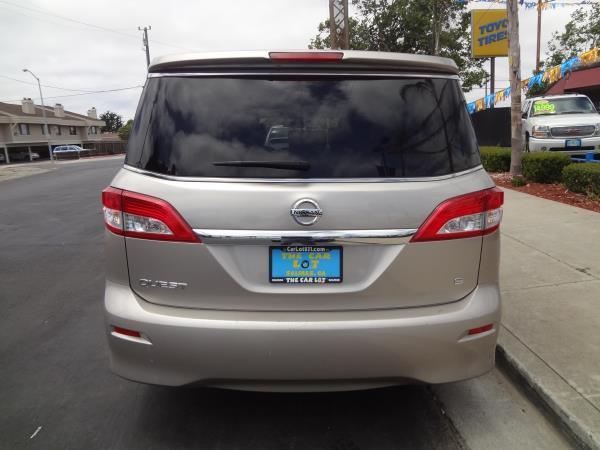 2012 Nissan Quest Unknown
