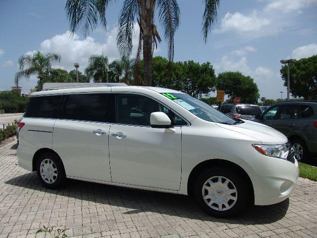 2012 Nissan Quest XR