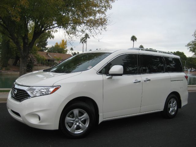 2013 Nissan Quest Regular Cab 4-wheel Drive Work Truck