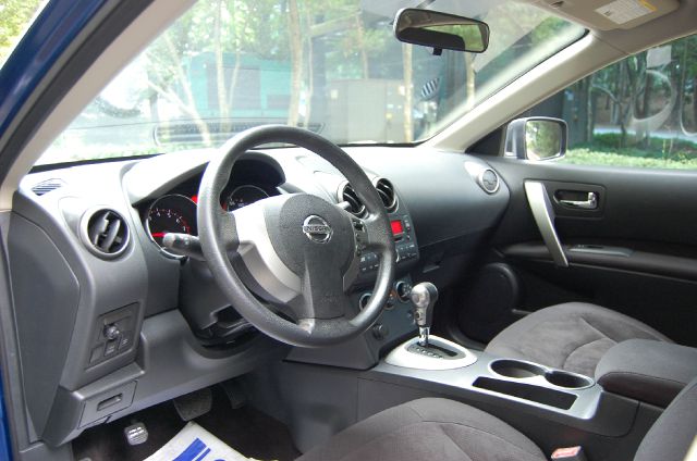 2008 Nissan Rogue Lariat Crew Cab 4WD DRW