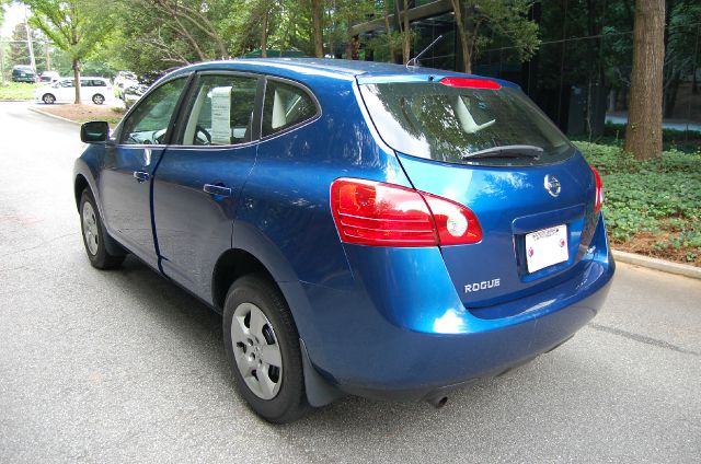 2008 Nissan Rogue Lariat Crew Cab 4WD DRW