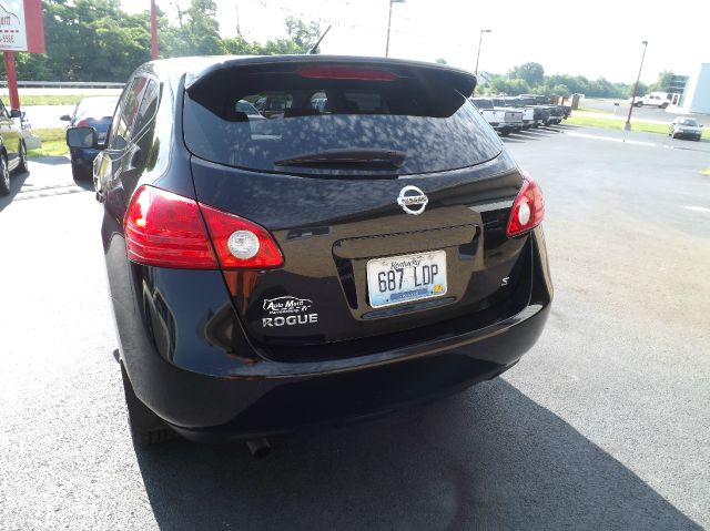 2009 Nissan Rogue Touring / AWD