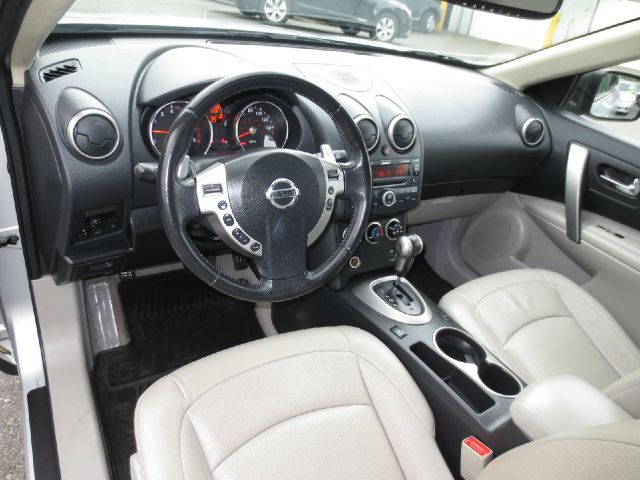 2009 Nissan Rogue 2.5S ONE Owner