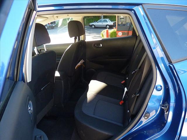 2009 Nissan Rogue 2.5S ONE Owner