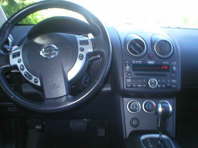 2009 Nissan Rogue 2.5S ONE Owner