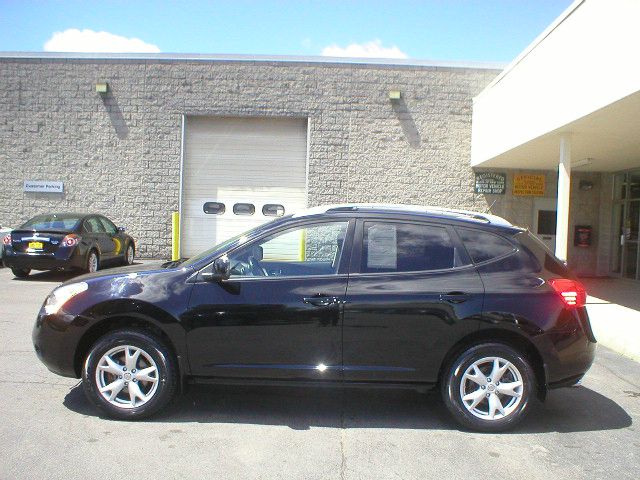 2009 Nissan Rogue 2.5S ONE Owner