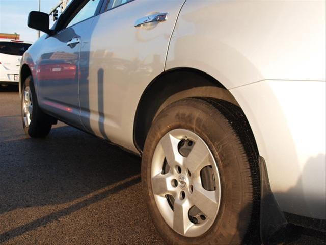 2010 Nissan Rogue XR