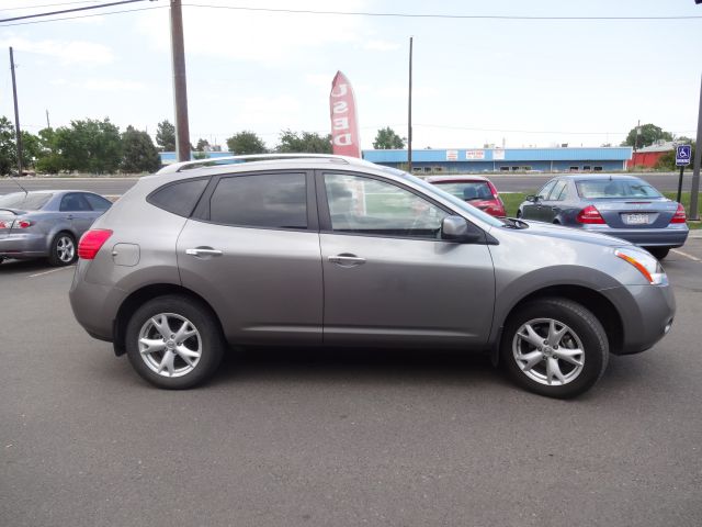 2010 Nissan Rogue 2.5S ONE Owner