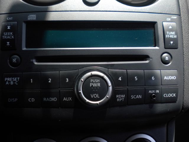 2010 Nissan Rogue Spider Veloce