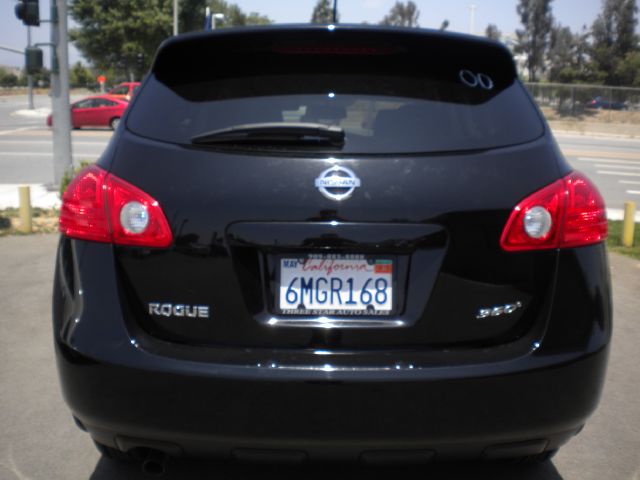 2010 Nissan Rogue Spider Veloce