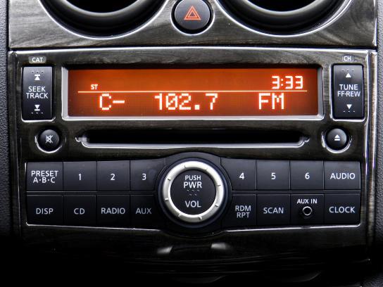 2010 Nissan Rogue Touring / AWD