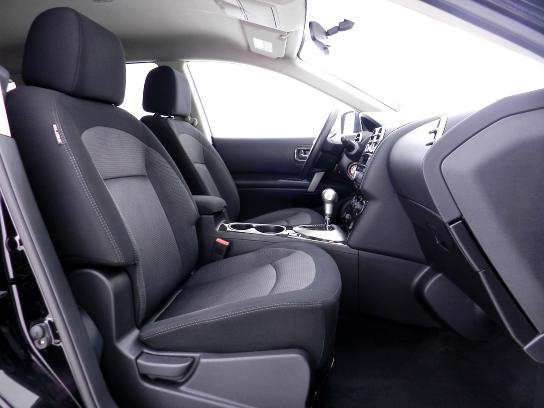 2010 Nissan Rogue Touring / AWD